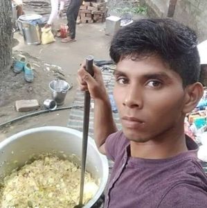 Meet your Posher, Vijay